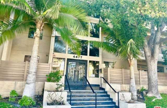 4477 Woodman Ave - 4477 Woodman Avenue, Los Angeles, CA 91423