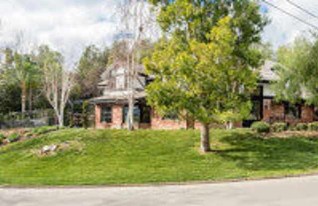 515 Lone Oak Drive - 515 Lone Oak Drive, Thousand Oaks, CA 91362