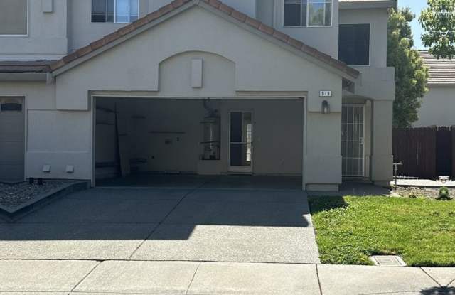 913 Radcliff Drive, Vacaville, CA 95687 - 913 Radcliff Drive, Vacaville, CA 95687