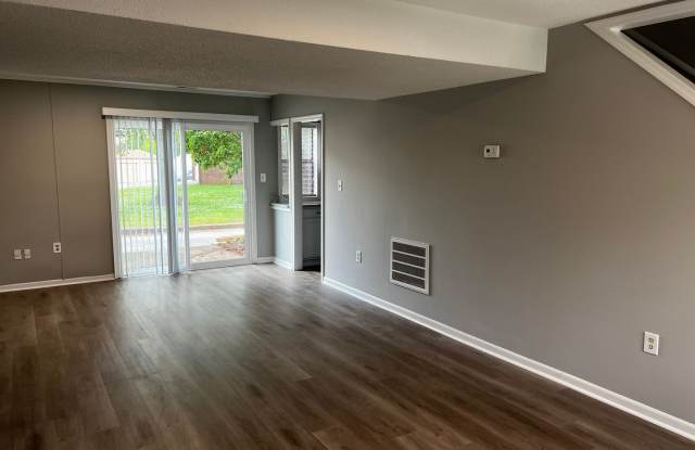 Liberty Square photos photos