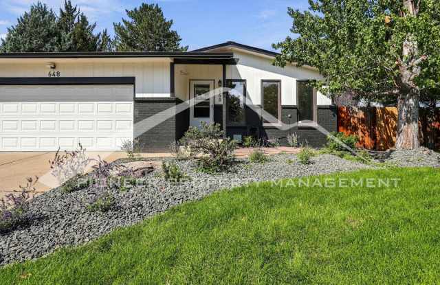 Fully Refreshed 4 Bedroom Home with New Landscape and 2 car Garage! Gallery 3