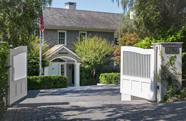 7 Bellagio Road Gallery 3