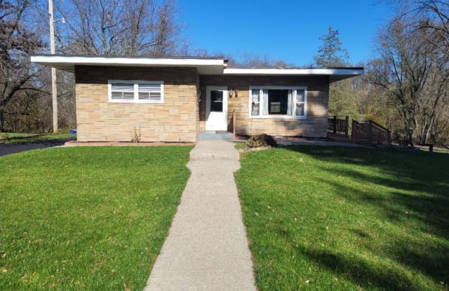 5324 Central Ave - 5324 Central Avenue, Portage, IN 46368