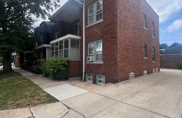 18251 Detroit Ave photos photos