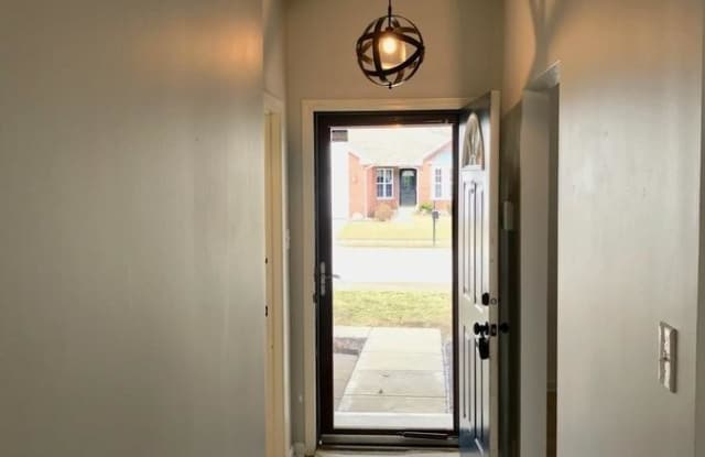8503 Watertown Dr Gallery 2