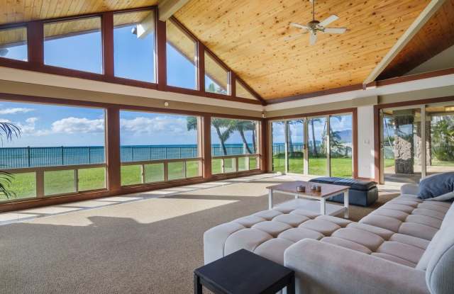Luxury 5BR Oceanfront Home w/ Private Pool & Beach Access: Konishiki Beachhouse photos photos