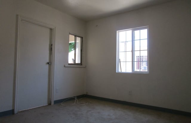 219 E. 79th St. - 219 East 79th Street, Los Angeles, CA 90003