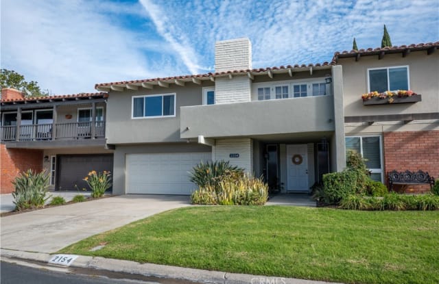 2154 Vista Entrada - 2154 Vista Entrada, Newport Beach, CA 92660