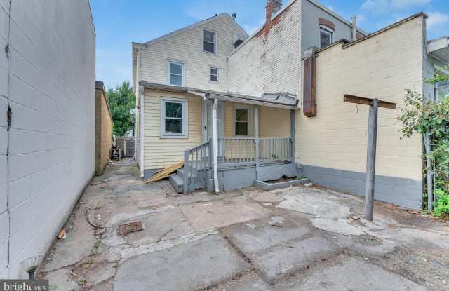 611 BRIDGE STREET photos photos
