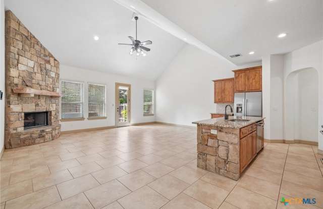1213 Gruene Vine Court Gallery 3