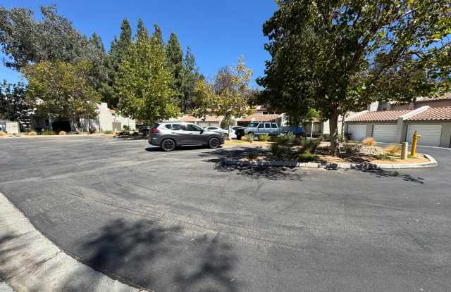 2 Bedroom 1 Story Town Home - 29407 La Plaza, Murrieta, CA 92563