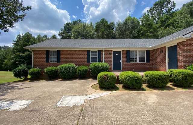 PRE-LEASING FOR AUGUST 7 2026! photos photos