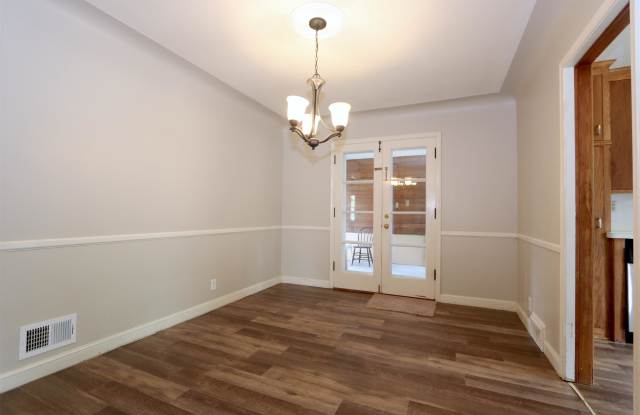 5137 Gorgas Ave. Gallery 3