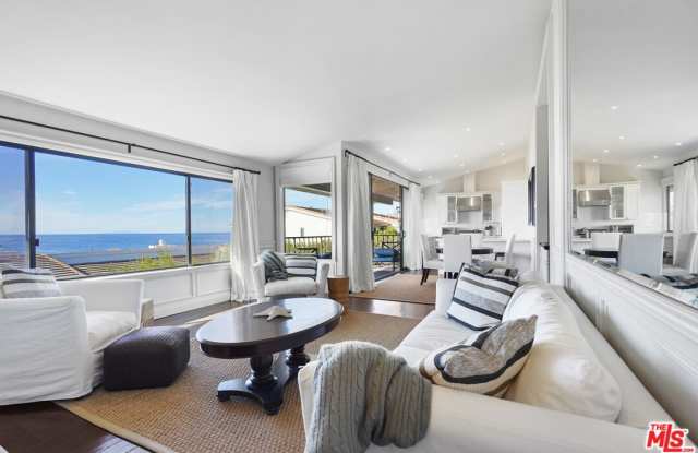 6787 LAS OLAS Way - 6787 Las Olas Way, Malibu, CA 90265