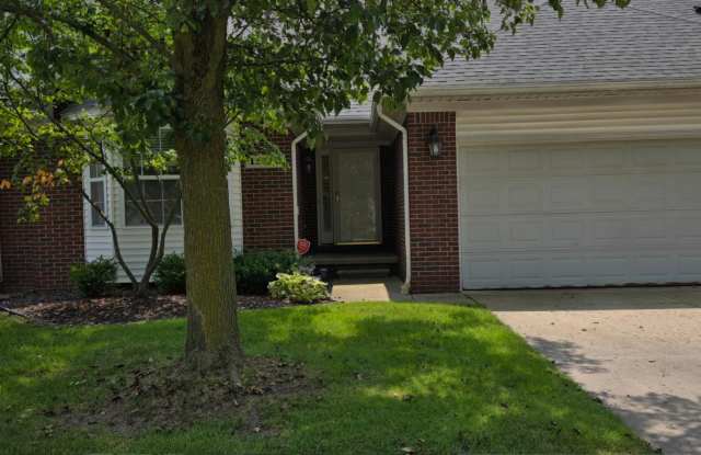 Beautiful 3 bed 3 bath two story condo. Sterling Heights 1725 sq ft. photos photos