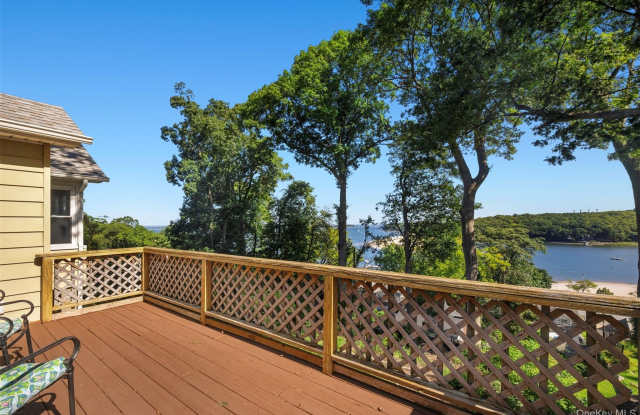 171 Taft Crescent Gallery 1