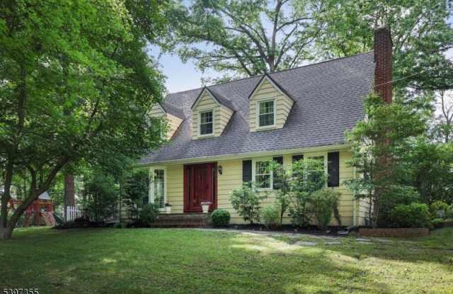 924 Maurice Ave photos photos