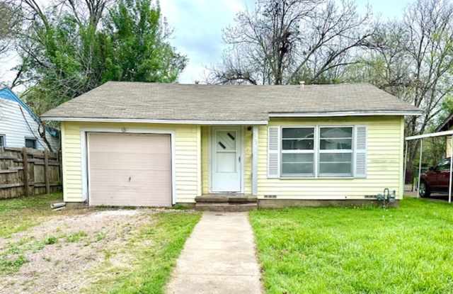 Two Bedroom One Bath Gallery 1