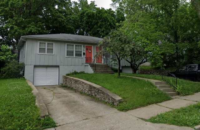 5411 Tracy Avenue photos photos