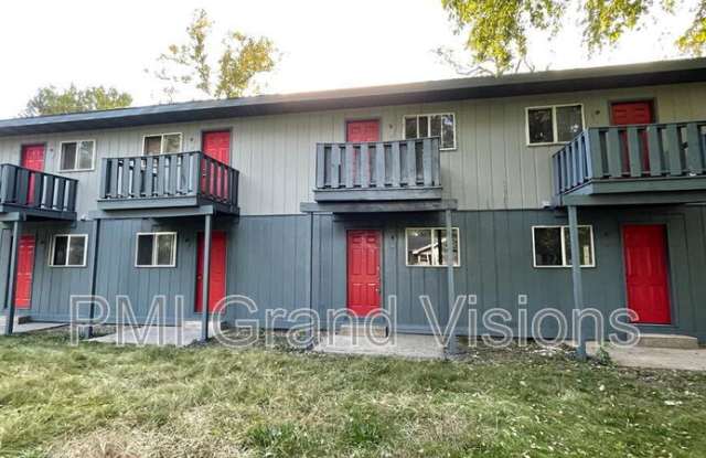 1343 N Gulick Ave - 1343 North Gulick Avenue, Decatur, IL 62526