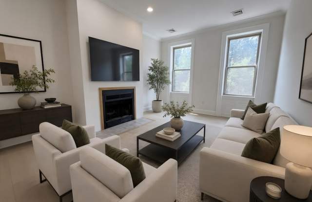 1703 Green St - 4 photos photos