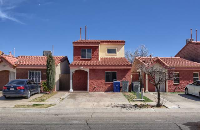 Cute Cozy House in the Eastside photos photos