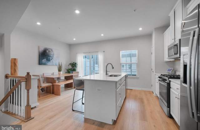52 CASWELL Drive Gallery 3