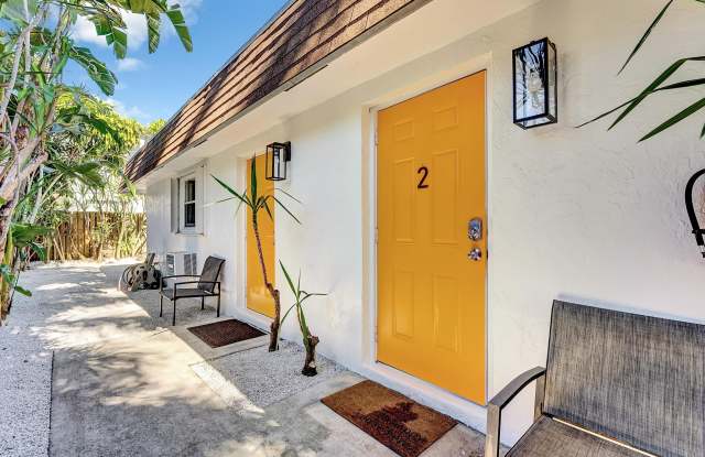 813 SW Middle Street Court Gallery 2