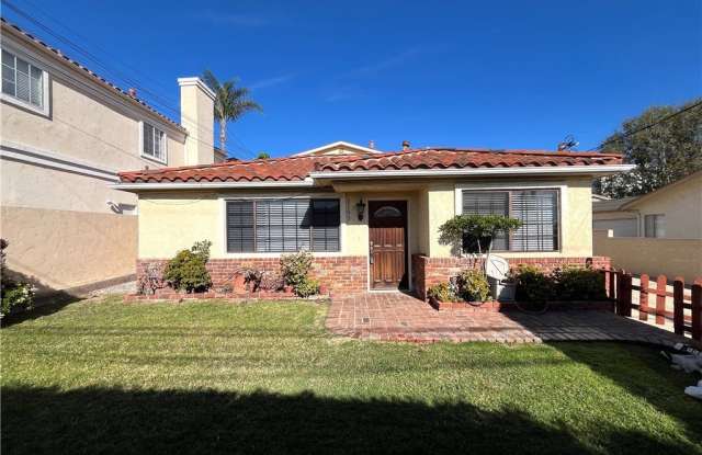 2103 Clark Lane photos photos