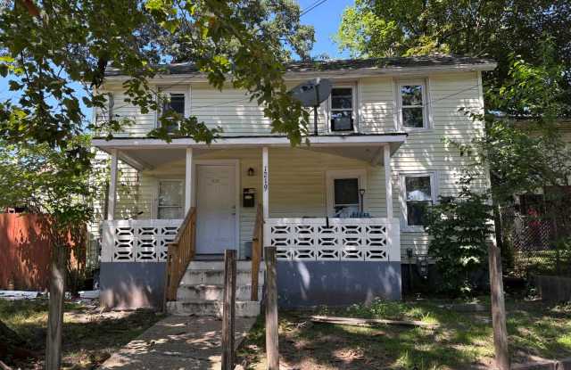 Charming 4-Bedroom 2-Bathroom Home in Asbury Park! photos photos Charming 4-Bedroom 2-Bathroom Home in Asbury Park! photos photos