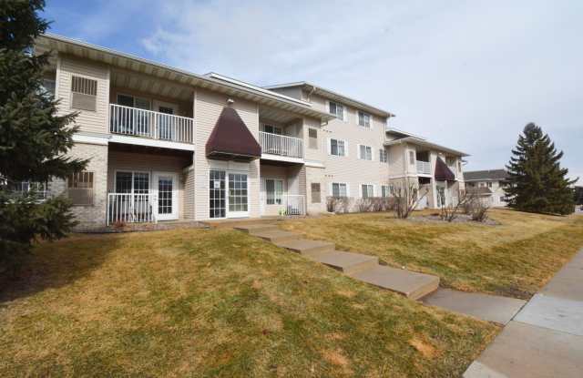 Main floor 2br condo Available! photos photos