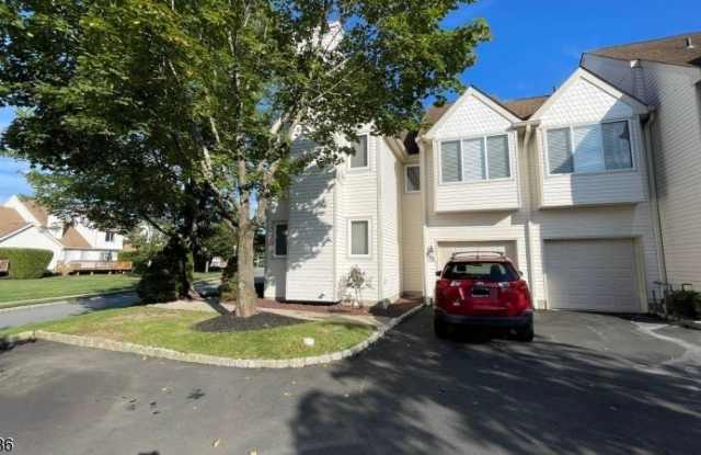 12 Independence Ct photos photos