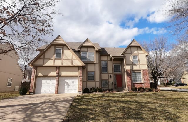 9800 W 130th St - 9800 West 130th Street, Overland Park, KS 66213