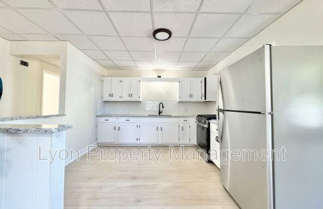 193 Summit Street - 193 Summit Street, Pawtucket, RI 02860