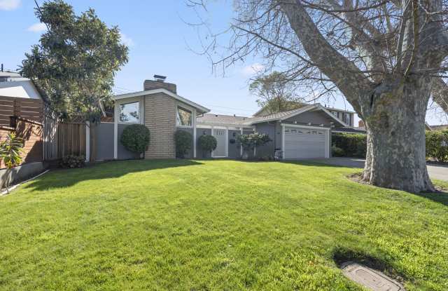 880 Hollenbeck Ave photos photos