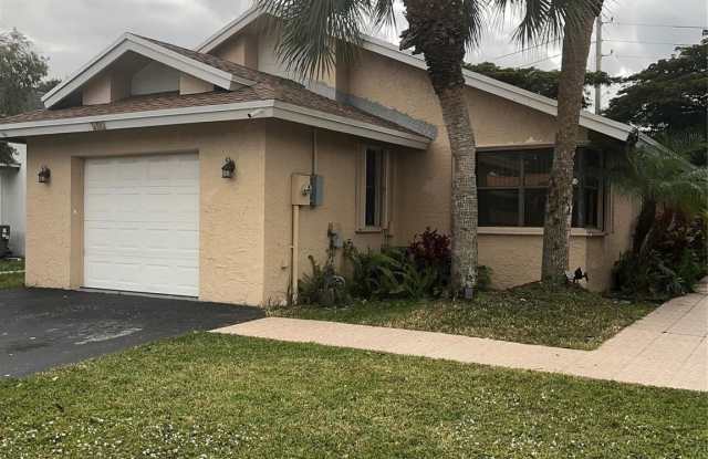 581 Lakeside Circle photos photos 581 Lakeside Circle photos photos