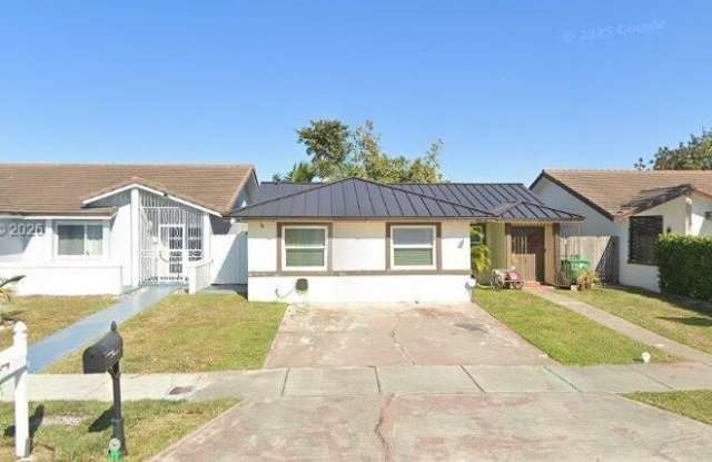 13485 SW 28th St photos photos