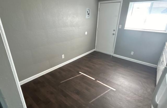 Forest Court Apartment Homes Gallery 2