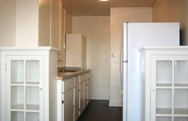The Carlton Apartments photos photos
