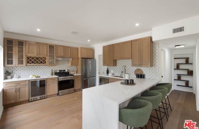 8506 Oak Ct Gallery 4