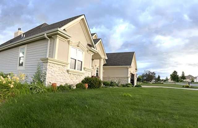 4 bedroom Franklin Single Family Gallery 4