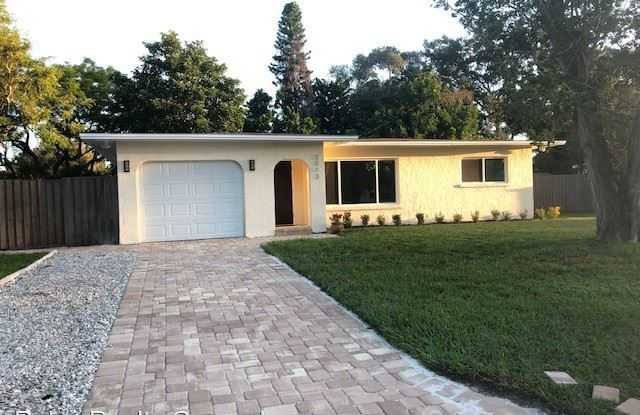 2513 Bougainvillea Street - 2513 Bougainvillea Street, Southgate, FL 34239