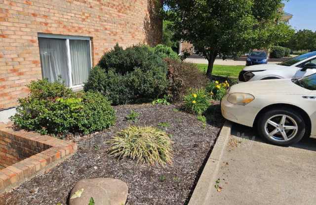 5385 Camelot Dr Gallery 3