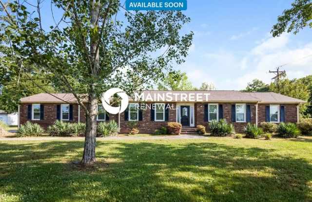 135 Dundee Drive - 135 Dundee Drive, Kannapolis, NC 28083