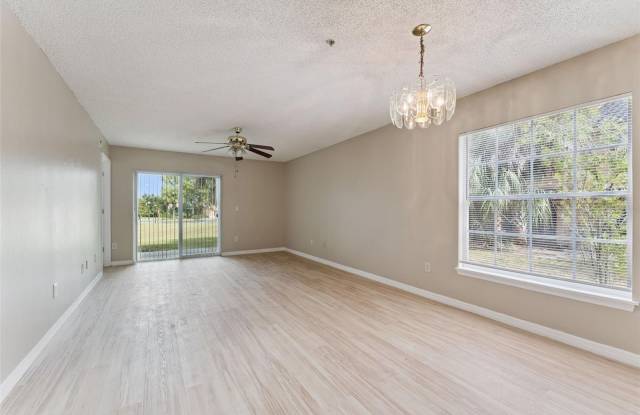 1192 N FAIRWAY Drive Gallery 2