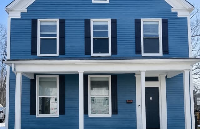 310 North Mechanic Street - 2 photos photos