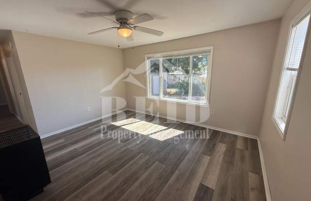 3 bedroom, 1 bathroom Bremerton Duplex Gallery 4