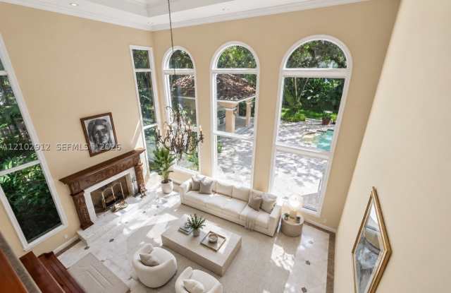 11001 Old Cutler Rd Gallery 4