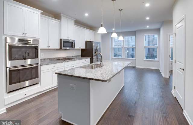 22256 SIMS TERRACE Gallery 4