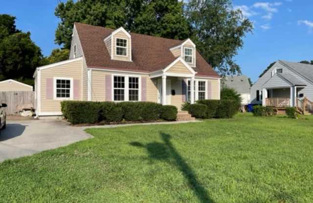 8031 Roxboro Rd photos photos